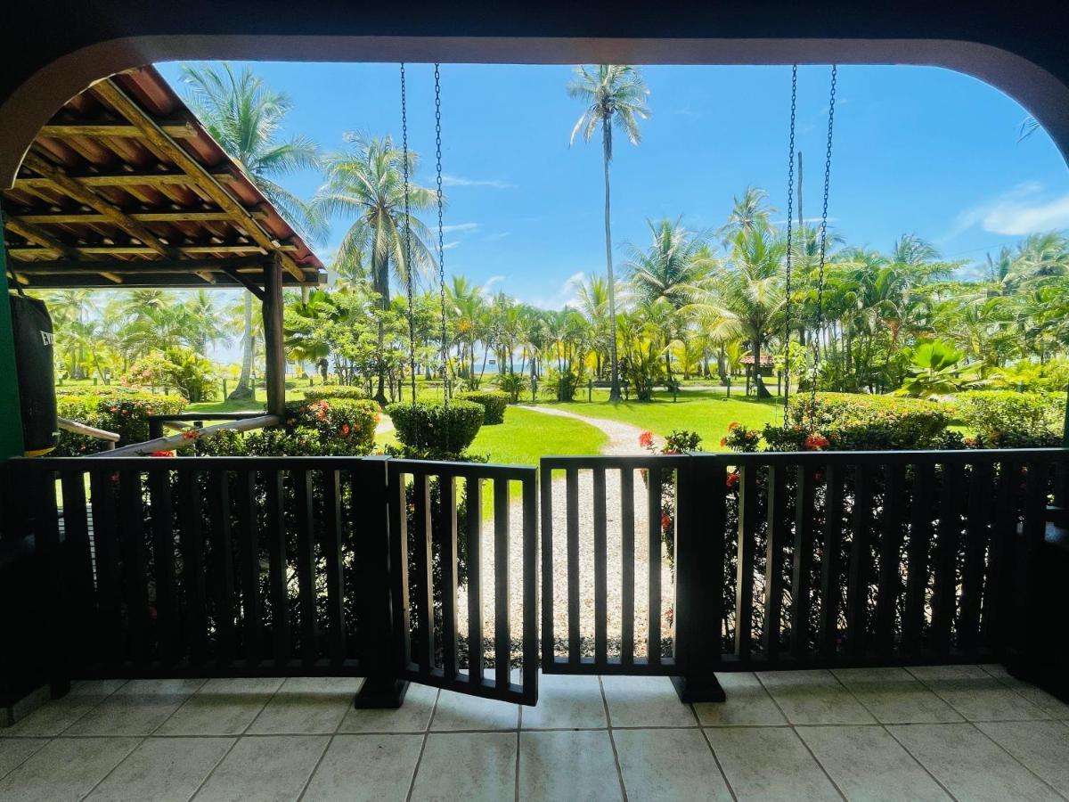 Cocomar Beachfront Hotel ปาร์ริตา ภายนอก รูปภาพ