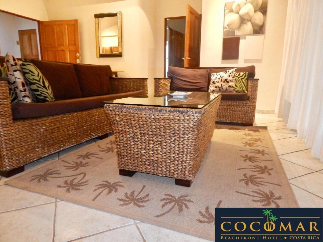 Cocomar Beachfront Hotel ปาร์ริตา ภายนอก รูปภาพ